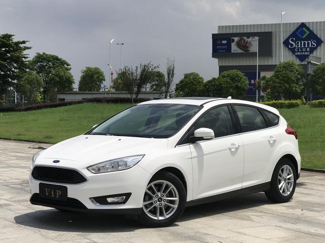 Focus 2018 Classic 2-Class EcoBoost 180 Automatic Elite