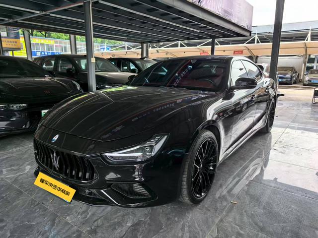 Ghibli 2019 3.0T 350Hp Standard Edition State VI