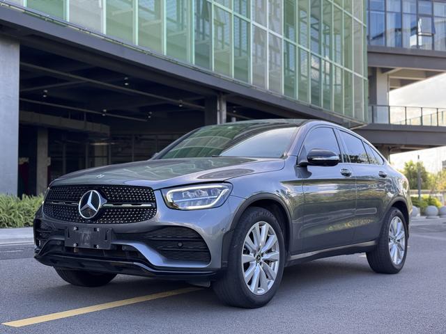 Mercedes-Benz GLC Coupe 2020 GLC 260 4MATIC Coupe SUV