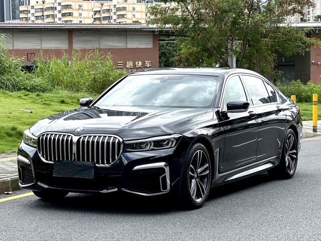 BMW 7 Series 2021 730Li M Sport Package