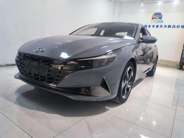 Elantra 2021 1.5L CVT LUX Premium