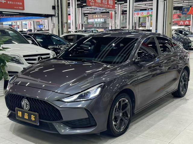 MG5 2022 model 300TGI DCT Chaoyue Premium Edition