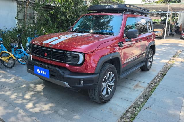 Beijing off-road BJ40 2024 City Hunter Version 2.0T automatic four-wheel drive extreme type