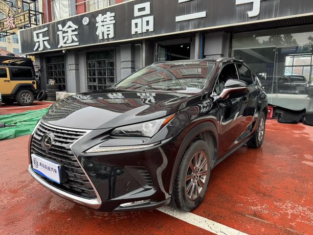 Lexus NX 2020 200 FWD Vanguard VI
