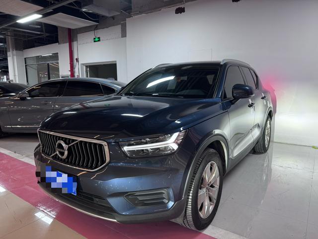 Volvo XC40 2022 T4 4WD Intelligent Luxury