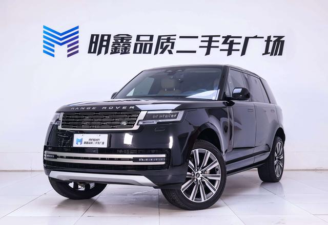 Range Rover 2023 3.0 L6 400PS Centurion Seven Seat Plus