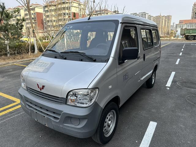 Wuling Zhiguang 2023 1.5L Practical 5/7 Seat LAR