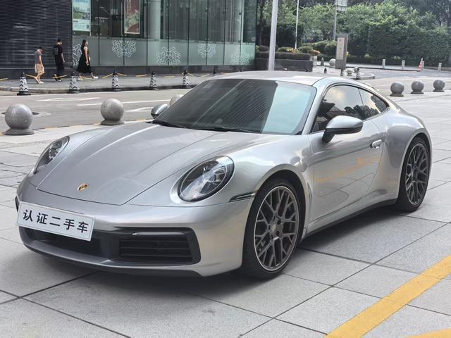 Porsche 911 2020 Carrera 3.0T