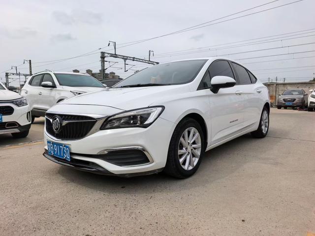 Verano 2018 trim 15S Automatic Leader