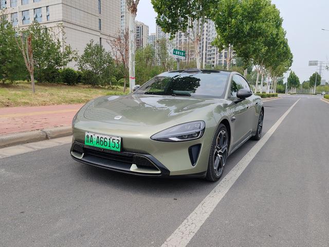 Xiaomi SU7 2024 four-wheel drive ultra-long battery life Max version
