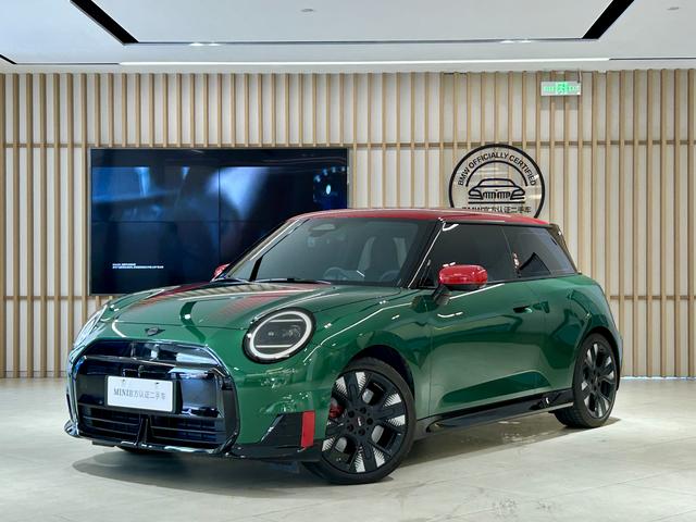 Electric MINI COOPER 2024 JOHN COOPER WORKS