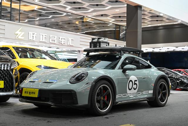 Porsche 911 2023 Dakar 3.0T