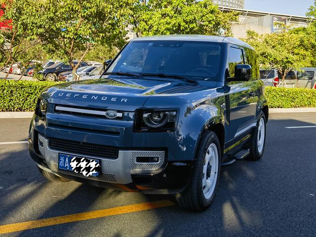 Defender 2024 90 3.0T P400 HSE