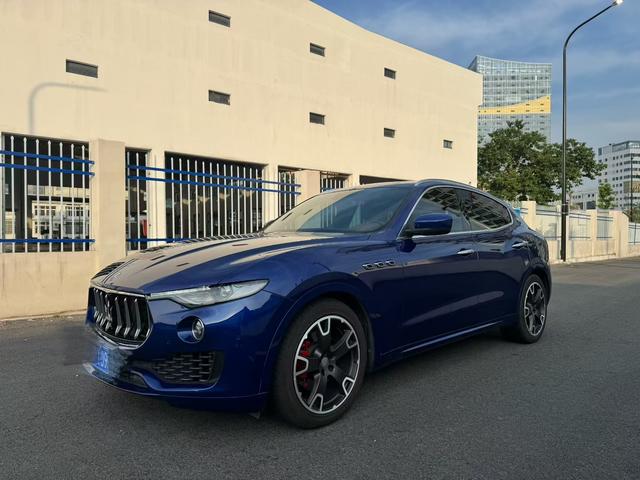 Levante 2016 3.0T Levante