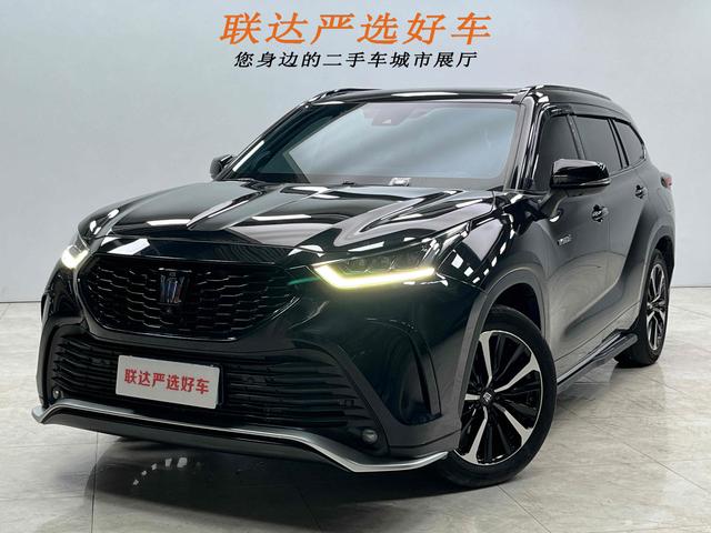 Crown Land Release 2021 2.5L HEV 4WD Signature Edition