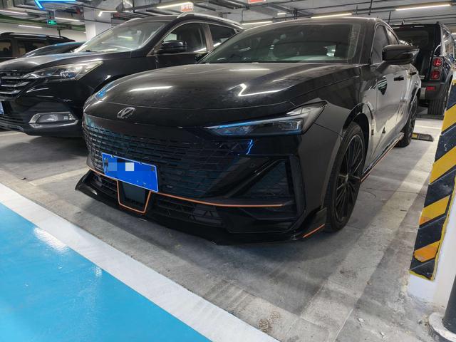 Changan UNI-V 2023 1.5T Sport Edition