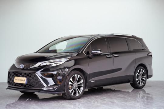 Gravia 2022 2.5L Hybrid Premium Edition