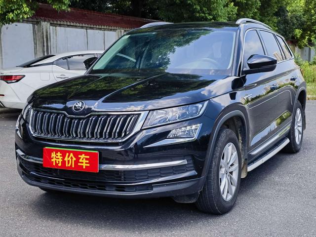 Kodiak 2020 ZI330 5-seater two-wheel drive comfort version