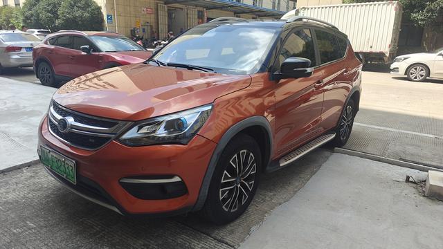 Song DM 2017 1.5TID full-time four-wheel drive honor type