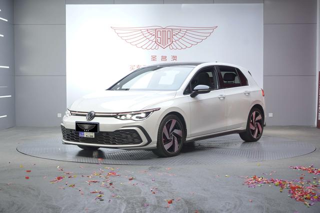 Golf GTI 2021 model 380TSI DSG GTI