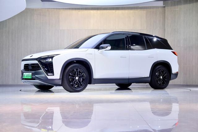 Nio ES8 2020 450KM six-seater version