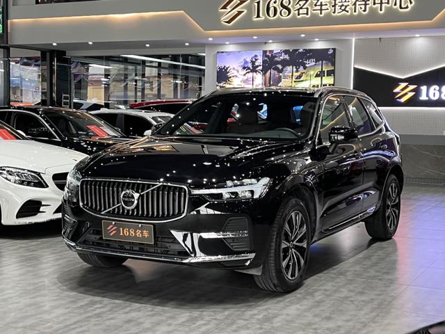 Volvo XC60 2025 B5 four-wheel drive Zhiyuan Deluxe Edition
