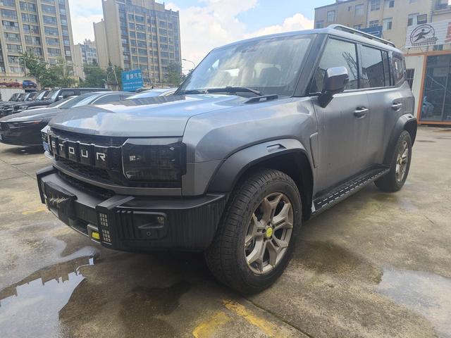 Jet Traveler 2024 2.0 TD Four-wheel drive Crossing PRO+ Entertainment Edition