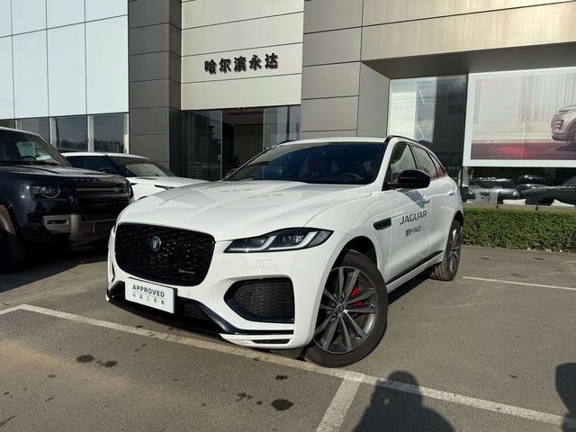 Jaguar F-PACE 2024 P250 R-Dynamic SE