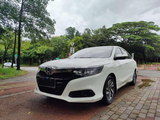 Sprinter 2022 180Turbo CVT Comfort Edition
