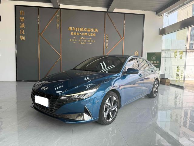 Elantra 2021 1.5L CVT TOP Signature Edition
