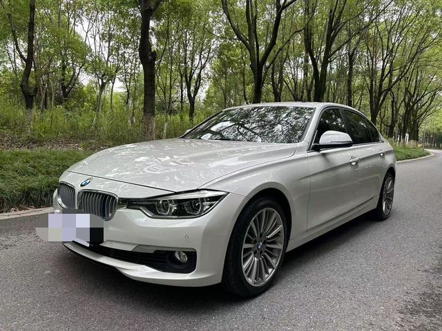 BMW 3 Series 2019 320Li Stylish