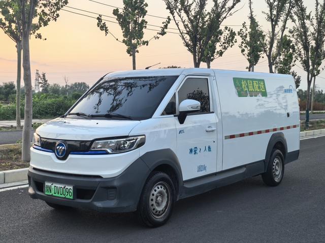 Elf Zhilan 2024 E7 van Transporter flat-top 2-seater Ningde Era 46.36 kWh