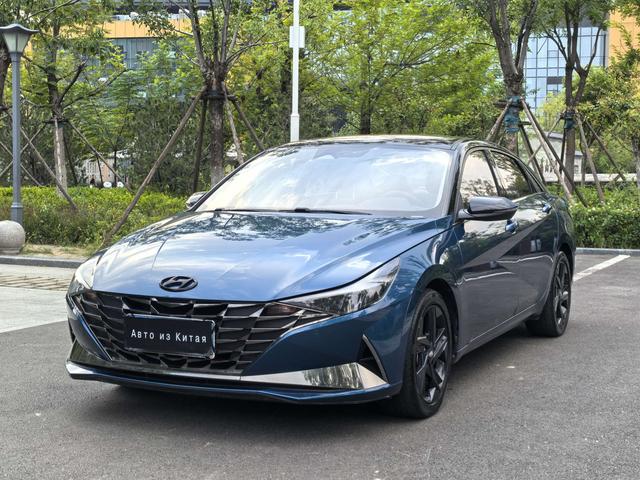 Elantra 2022 1.5L CVT LUX Premium