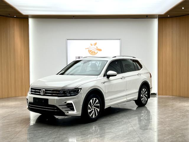 Touareg L PHEV 2020 430PHEV Plug-In Hybrid Signature Edition