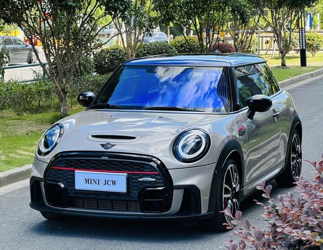 MINI JCW 2023 model 2.0T JOHN COOPER WORKS ALL-IN