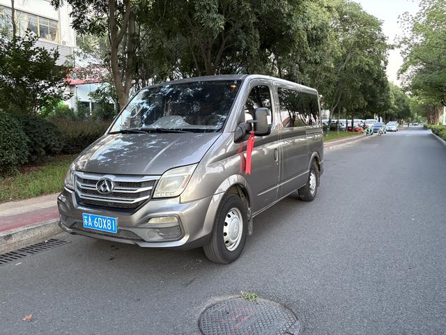 Xintu V80 2015 2.5T manual Zunjie version short shaft low top