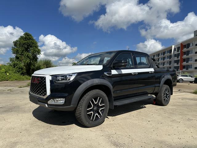 JAC T8 2023 2.0T PRO automatic diesel two-wheel drive sharp version big double