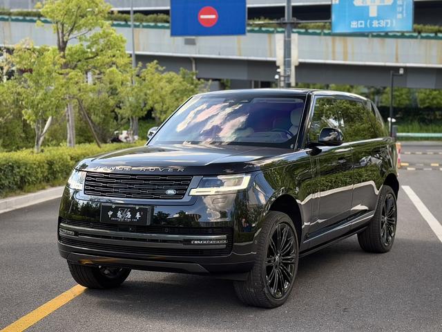 Range Rover 2024 3.0 L6 400PS Exemplary Plus