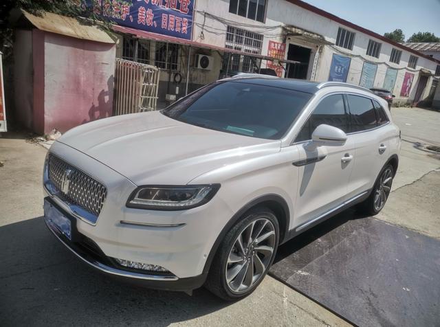 Voyager 2021 2.7T 4WD Premium