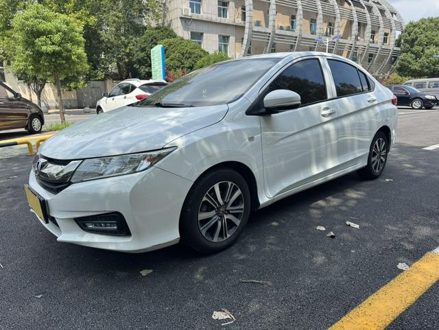Frontier 2018 1.5L CVT Type Sport Edition