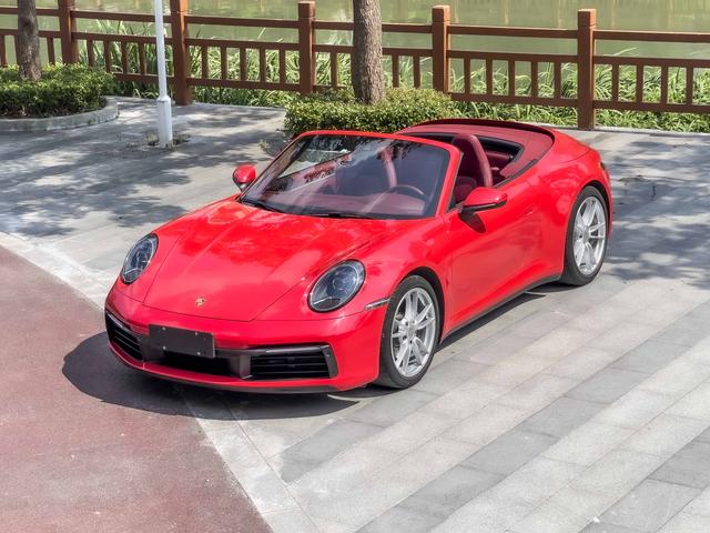 Porsche 911 2020 Carrera Cabriolet 3.0T