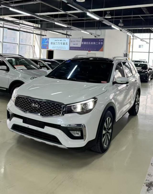 Kia KX7 2017 2.0T automatic two-wheel drive GL 7-seater