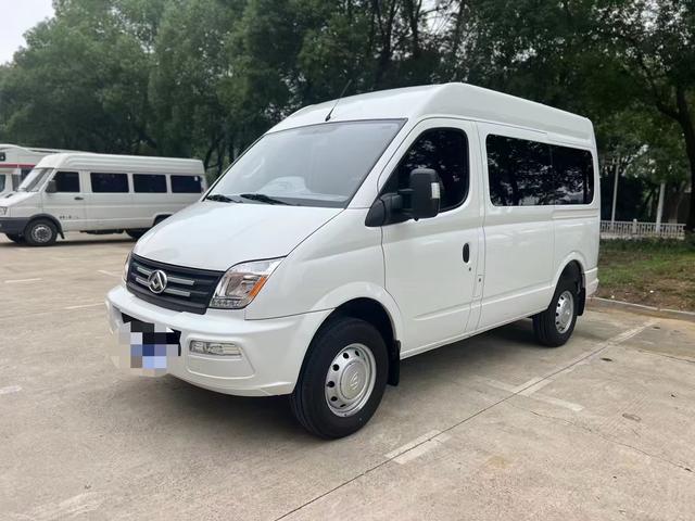Xintu V80 2023 2.0T AMT classic Max Express short shaft mid-top 5/6 seats