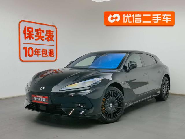 Denza Z9GT DM 2024 1100 four-wheel drive Ultra version