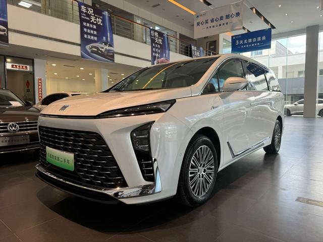 Buick GL8 PHEV 2024 Lu Zun 1.5T seven-seater luxury edition