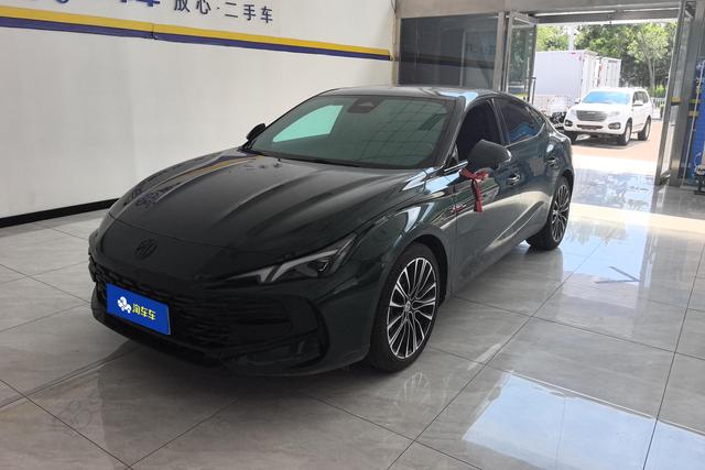 MG7 2025 1.5T DCT Elegant Edition