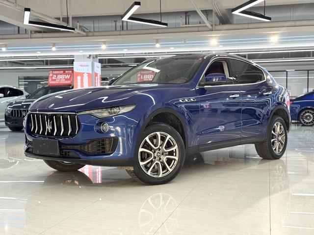 Levante 2020 3.0T Standard Edition