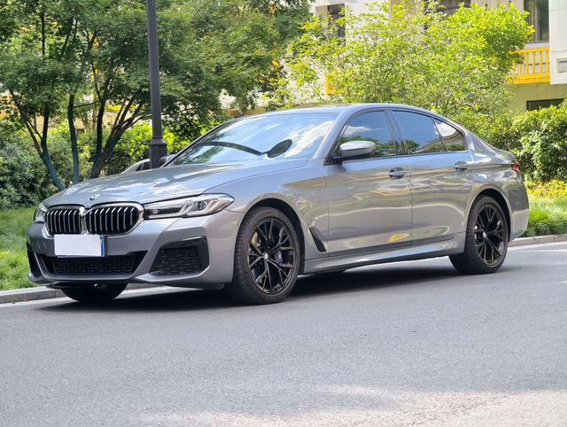 BMW 5-Series (Import) 2021 540i Style Edition M Sport Package