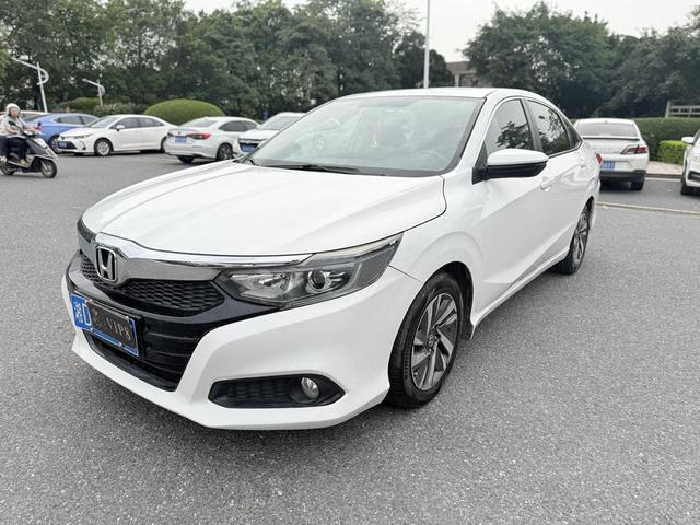 Sprinter 2019 180Turbo CVT Luxury Edition National VI