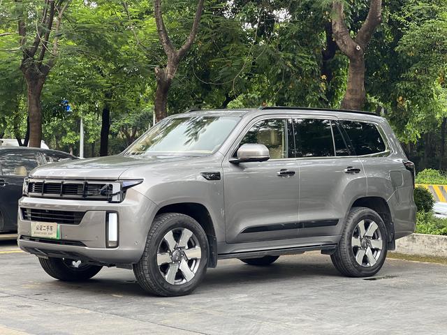 Beijing off-road BJ60 Thunder 2024 Magic four-wheel drive advanced five-seater